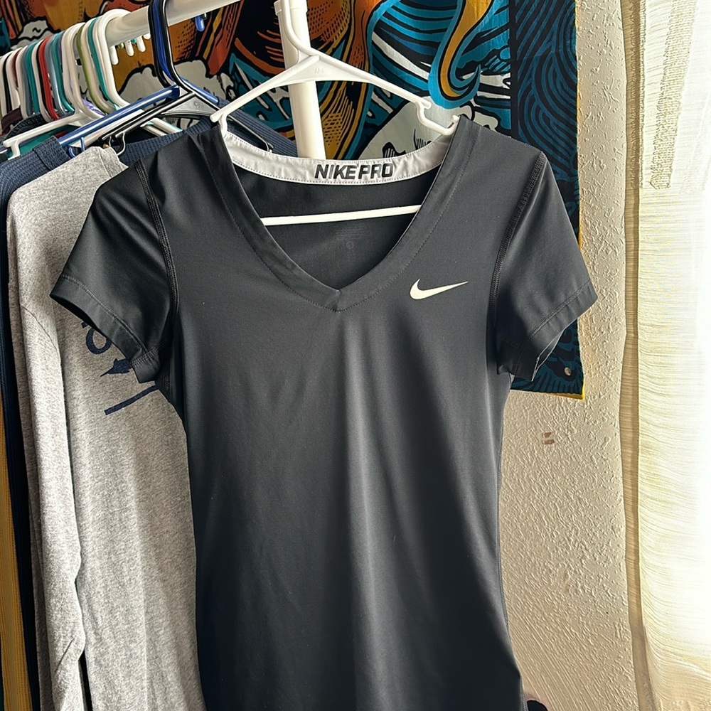 Nike pro shirt